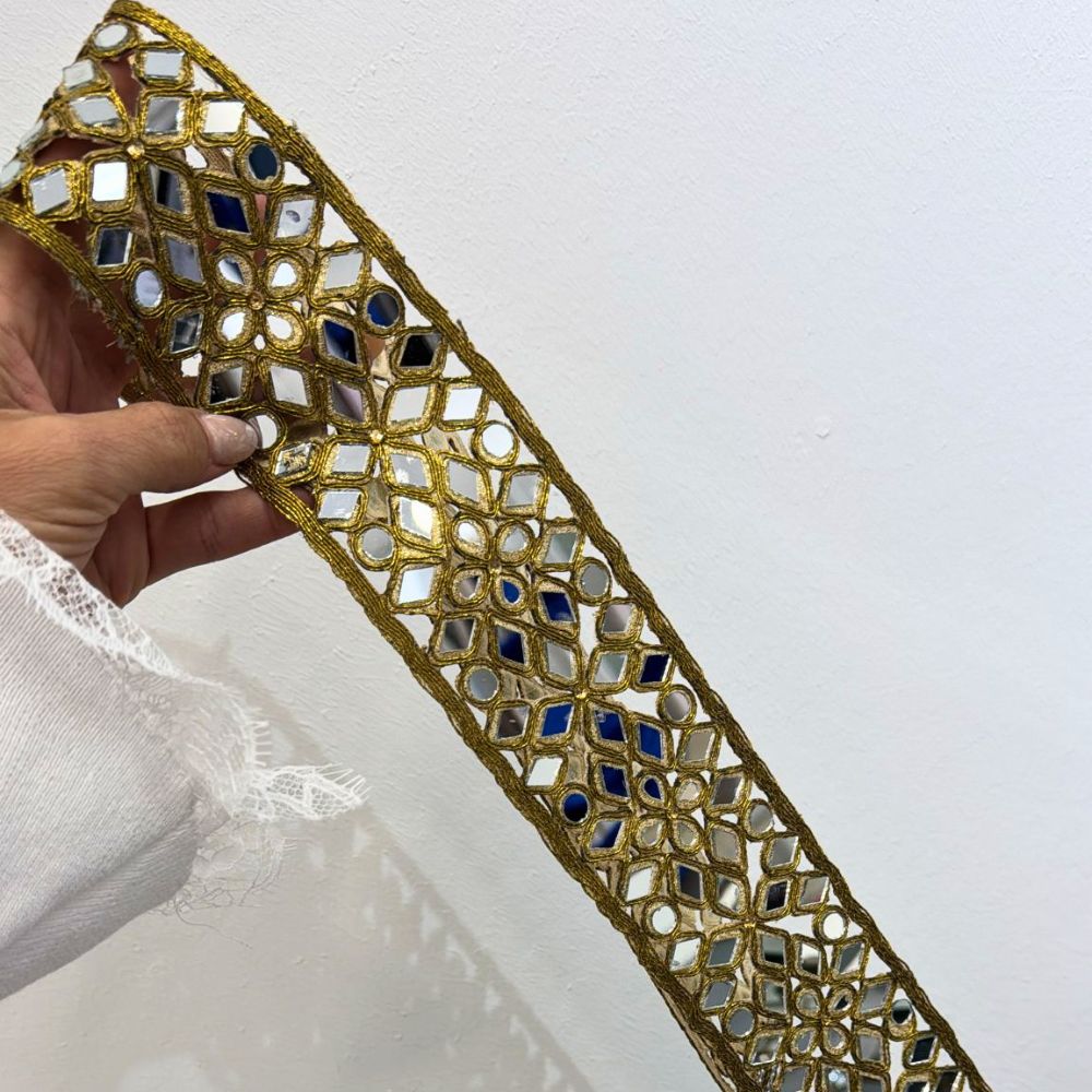 Cinturón cristales flores