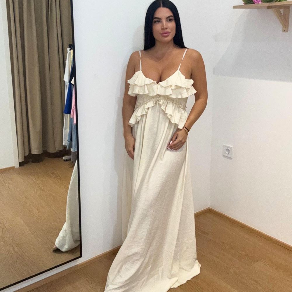 Vestido volantes vainilla